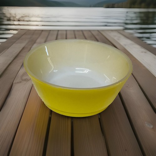 Anchor Hocking 17 Fire King Ware Yellow Bowl Dish 4 in USA