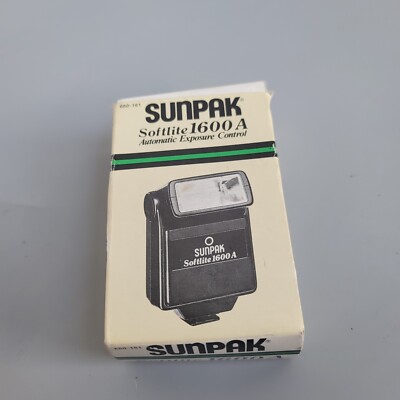 SUNPAK Softlite 1600A Automatic Exposure Control Flash w/Box