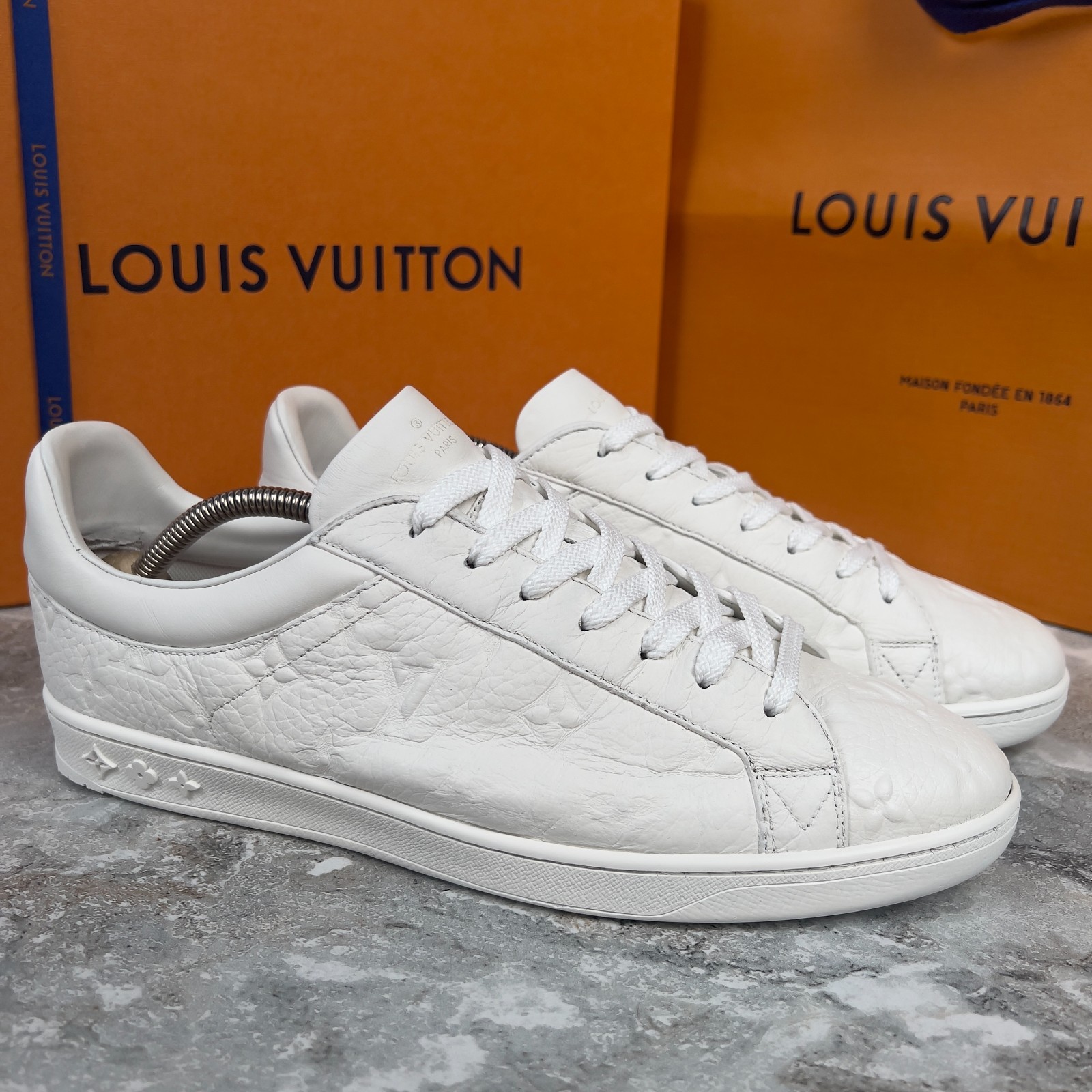 LOUIS VUITTON ホワイトレザー ローファー 楽天市場】【新品同様】ルイヴィトン 【LOUIS VUITTON】1A2TL6