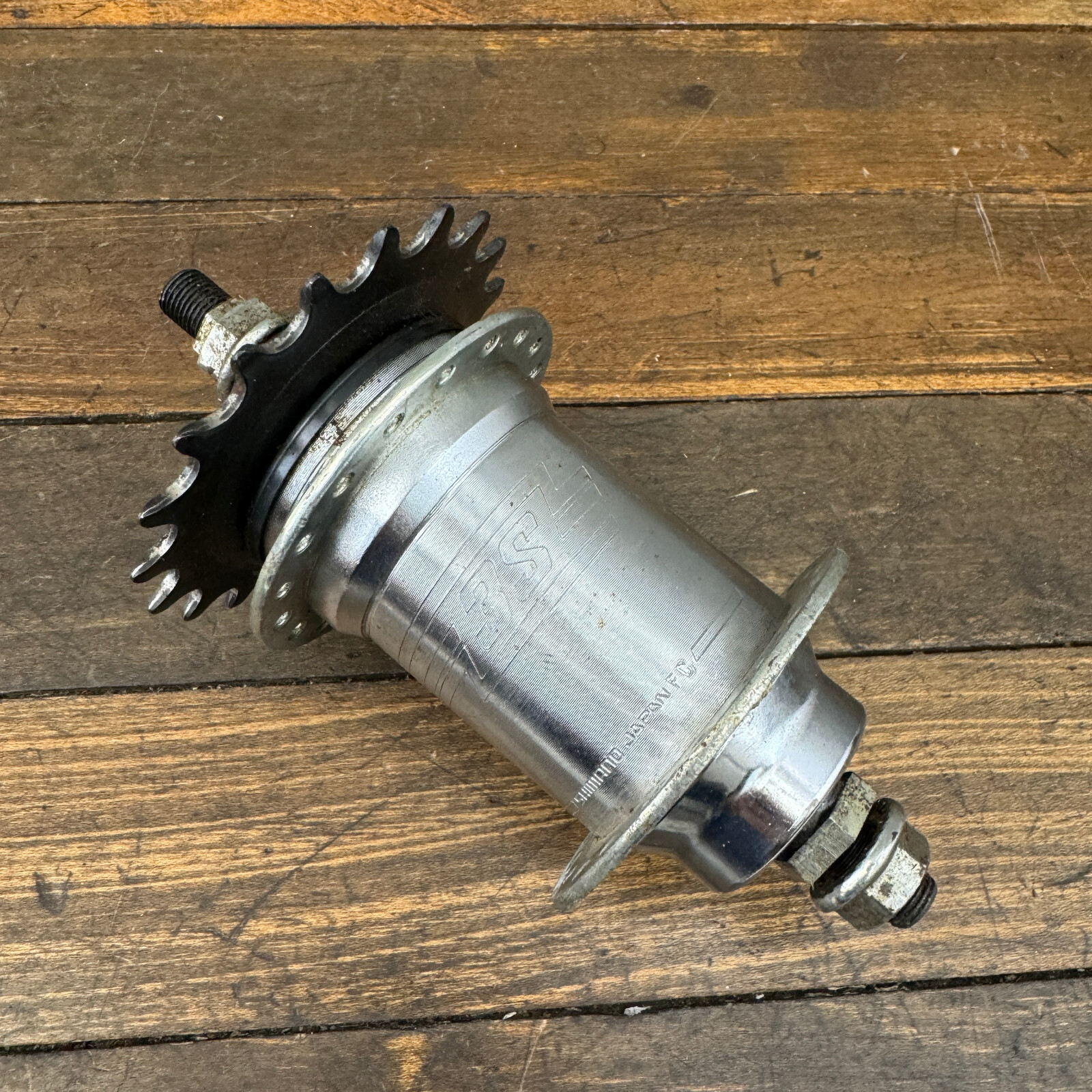 未使用品】SHIMANO DURA-ACE シマノ デュラエース ハブ前後 未使用品】SHIMANO DURA-ACE シマノ デュラエース ハブ前後