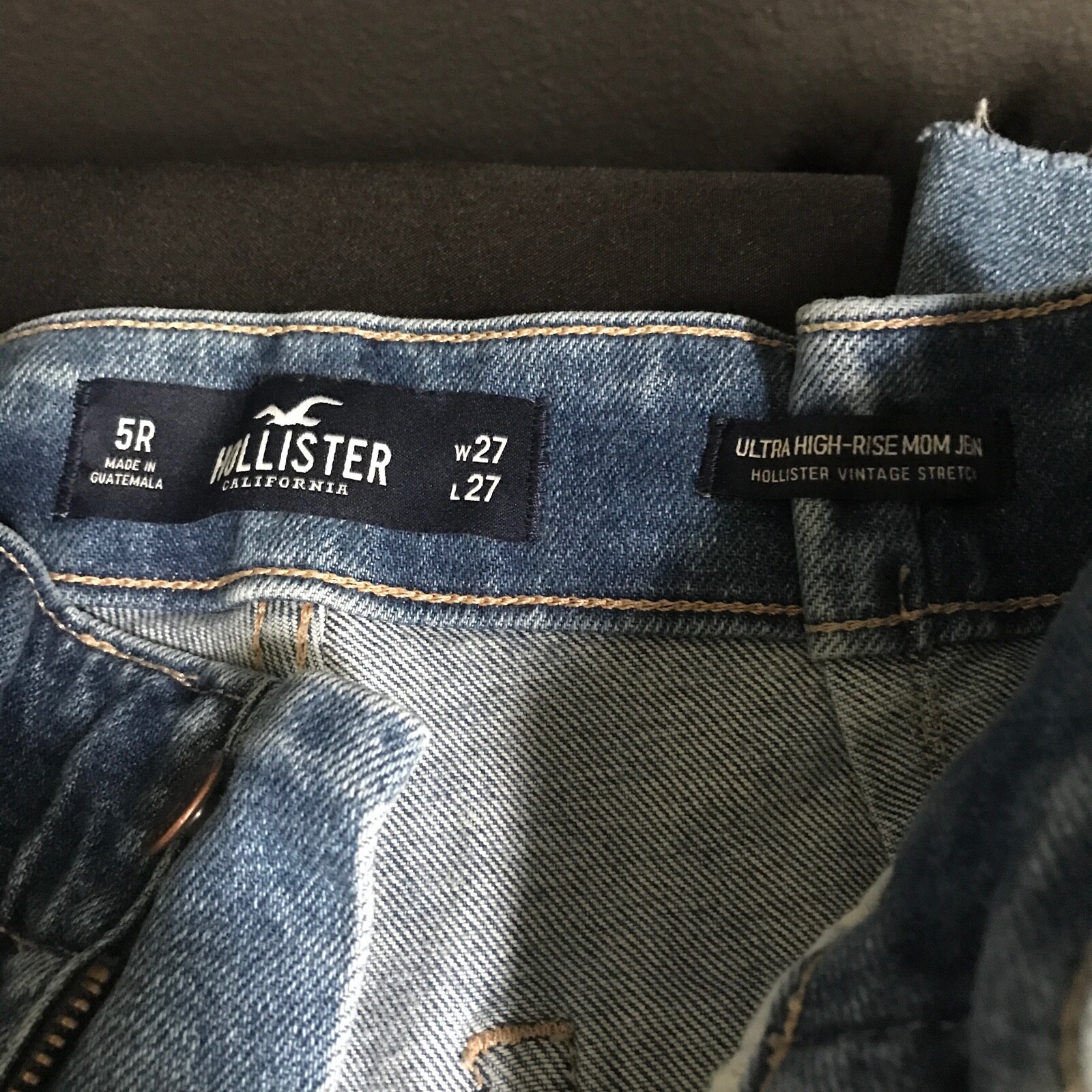 hollister blue jeans
