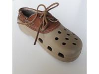 crocs islander mens 11