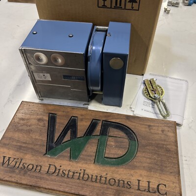 Johnson Controls M130AGB-1 On-Off Rotary Spring Return Motor Actuator Torque