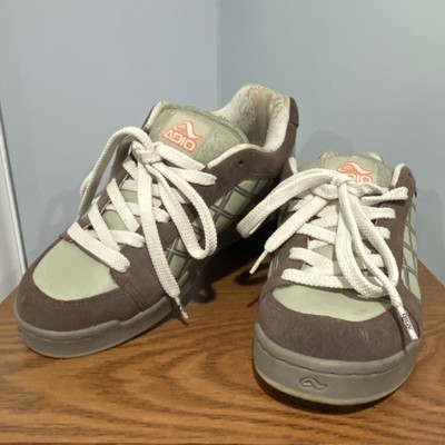 Vintage Adio Skate Shoes Size 9.5