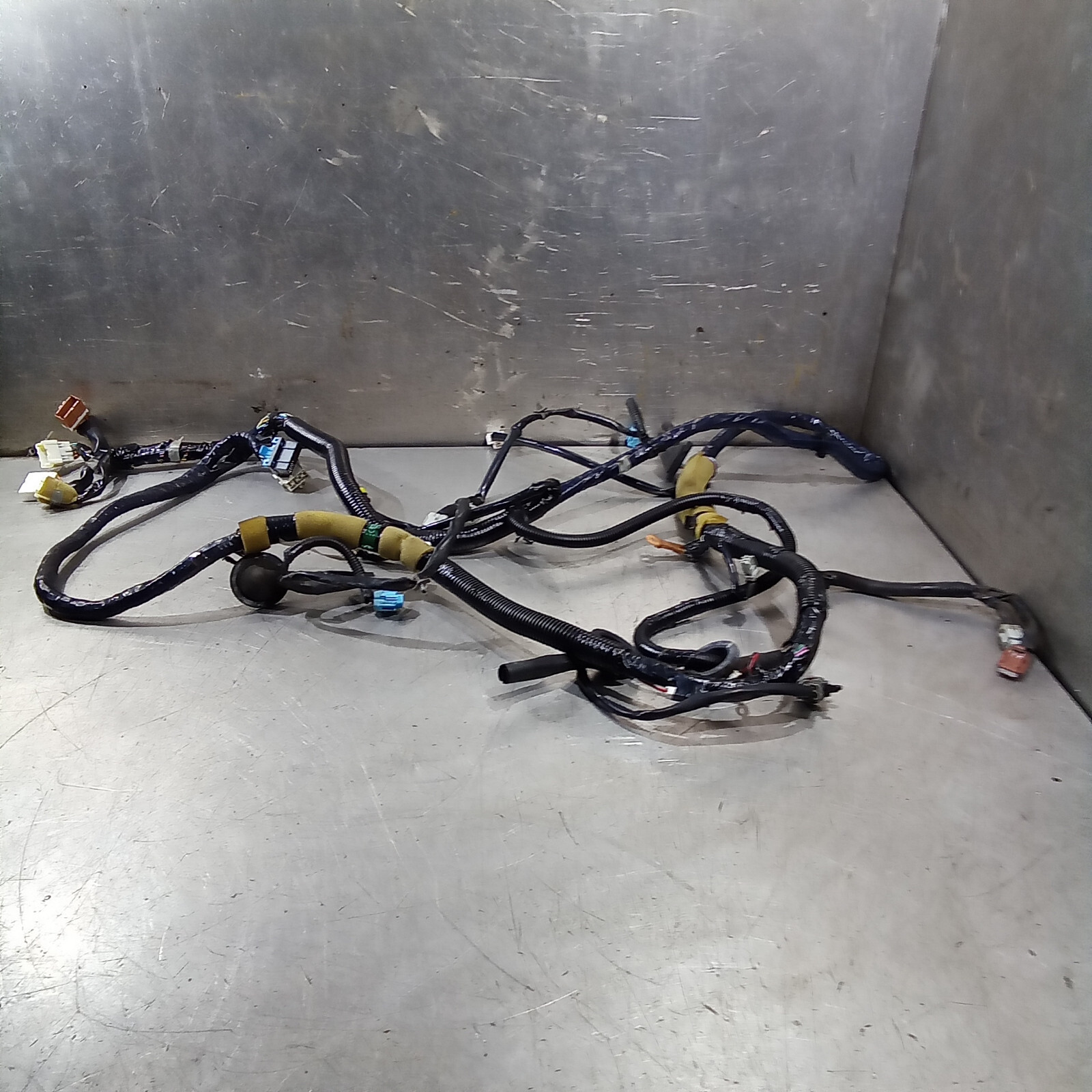 Nissan 350Z 3.5 V6 2002-2006 Interior Rear Boot Tail Boot Wiring Loom Harness