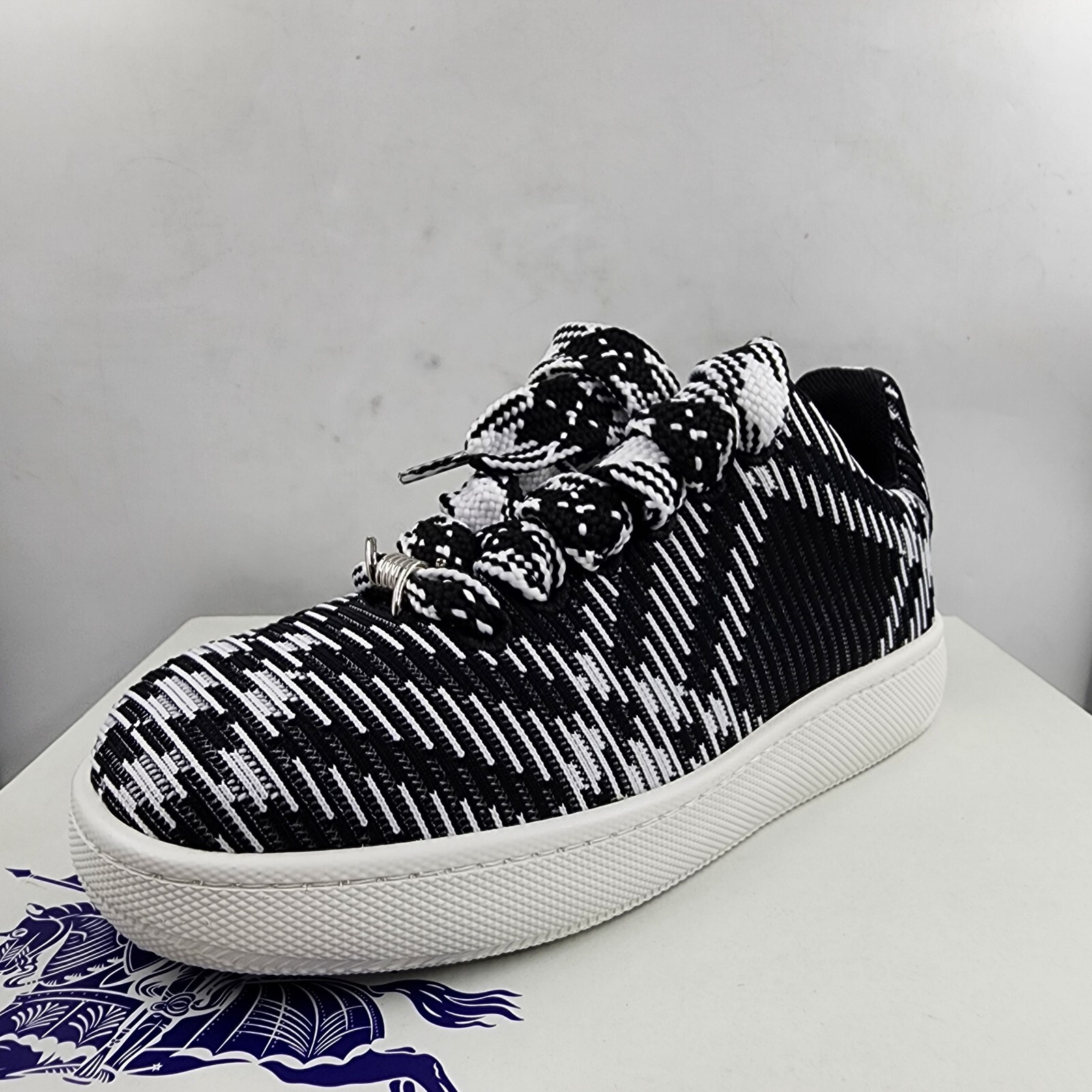 Burberry Check Knit Box Low-Top Sneakers Men's 42/9 US Black/White Lace Up - Picture 16 of 16