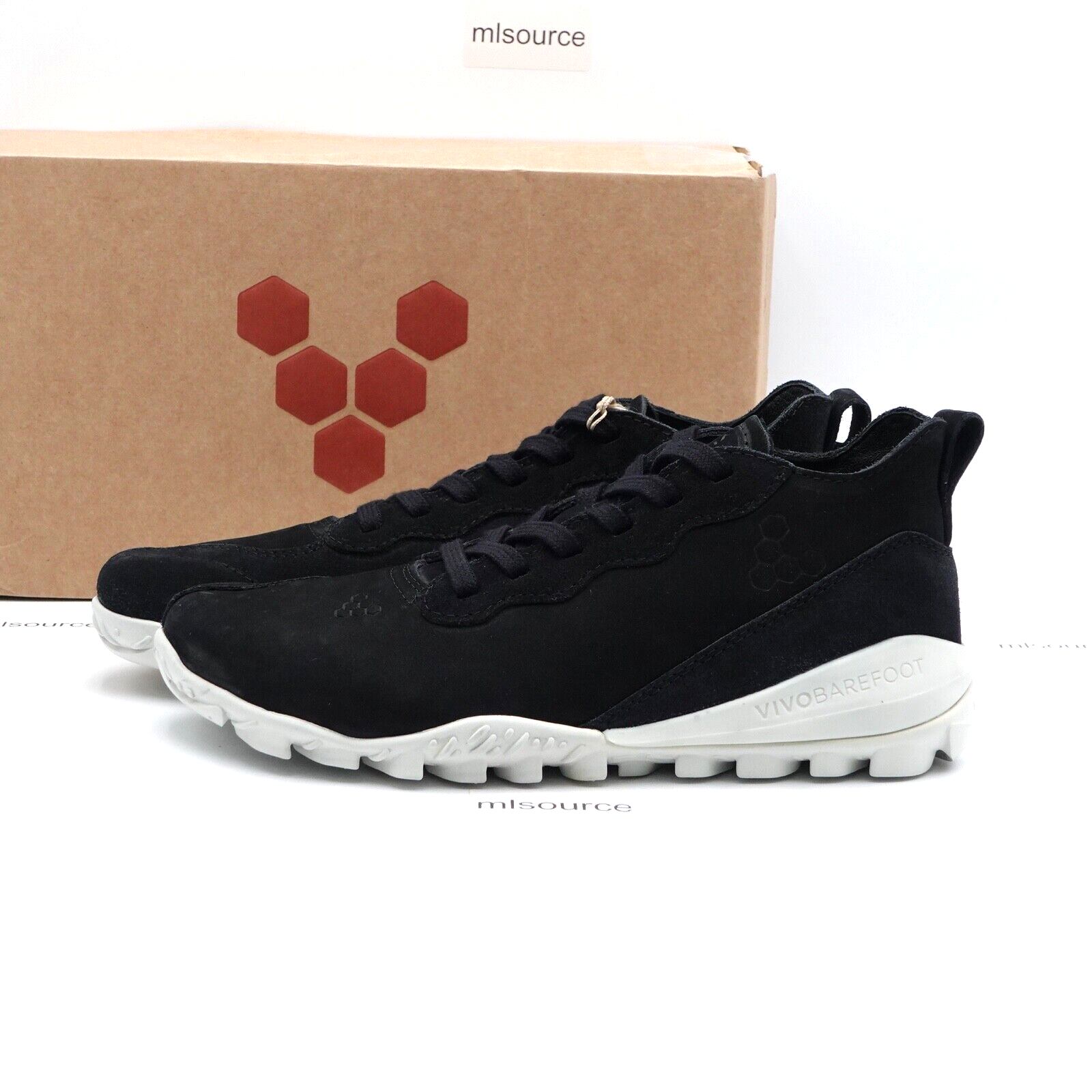 Size 9 US / 42 EUR Men's VivoBarefoot Novus Mid Barefoot
