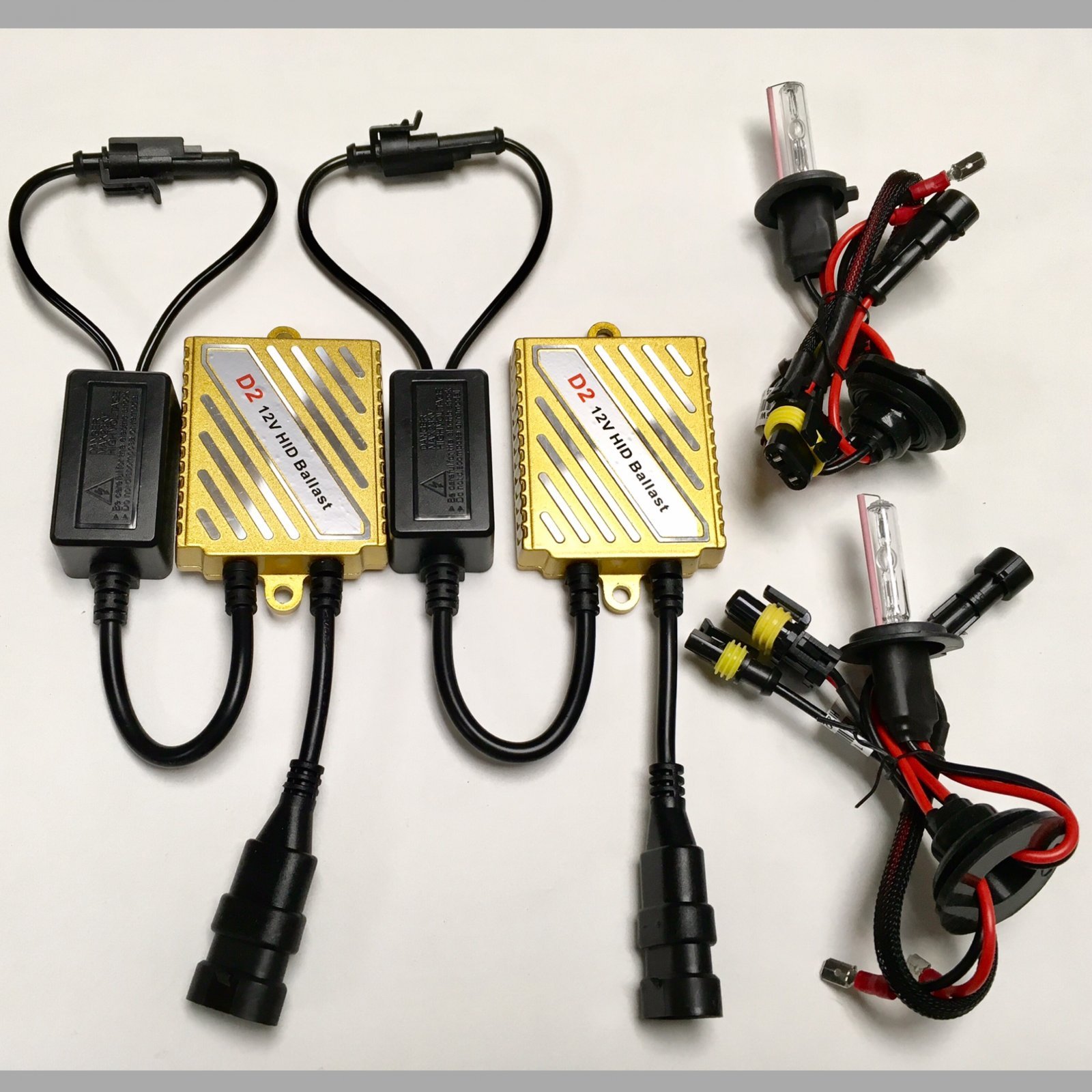 D2H Xenon HID Bulbs D2S Base With AMP Connectors