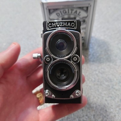 CHUZHAO Retro Digital Camera, Mini Vintage TLR with Waist-Level viewfinder