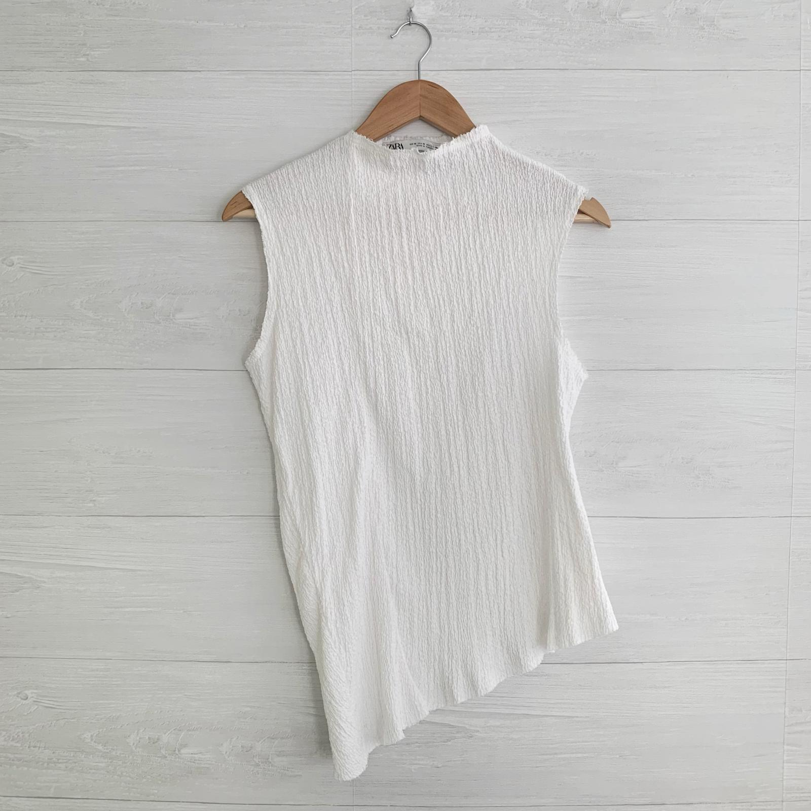 お歳暮 2025 crinkle White - ZARA stretch zip sleeveless asymmetrical パンツ