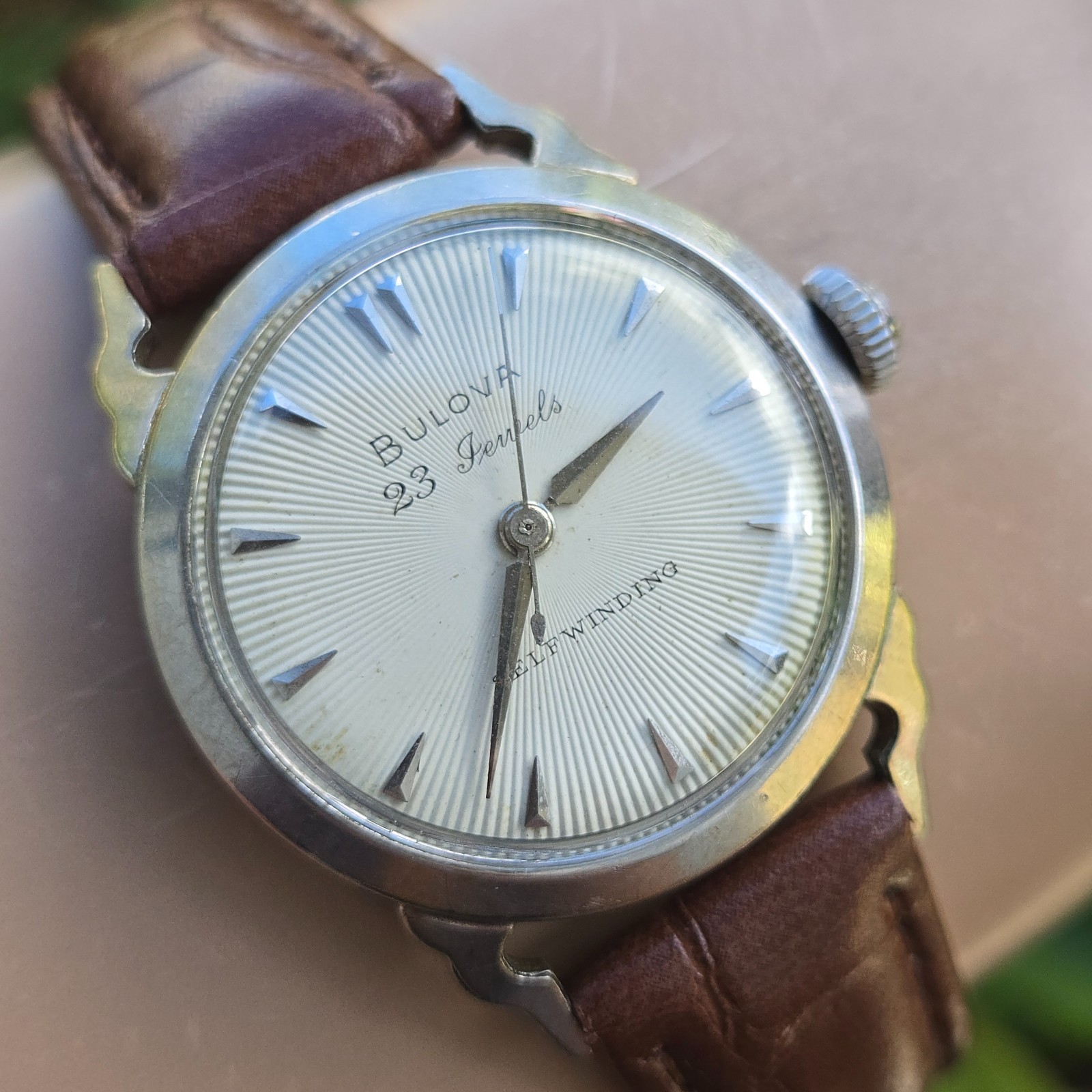 Vintage Bulova 23 