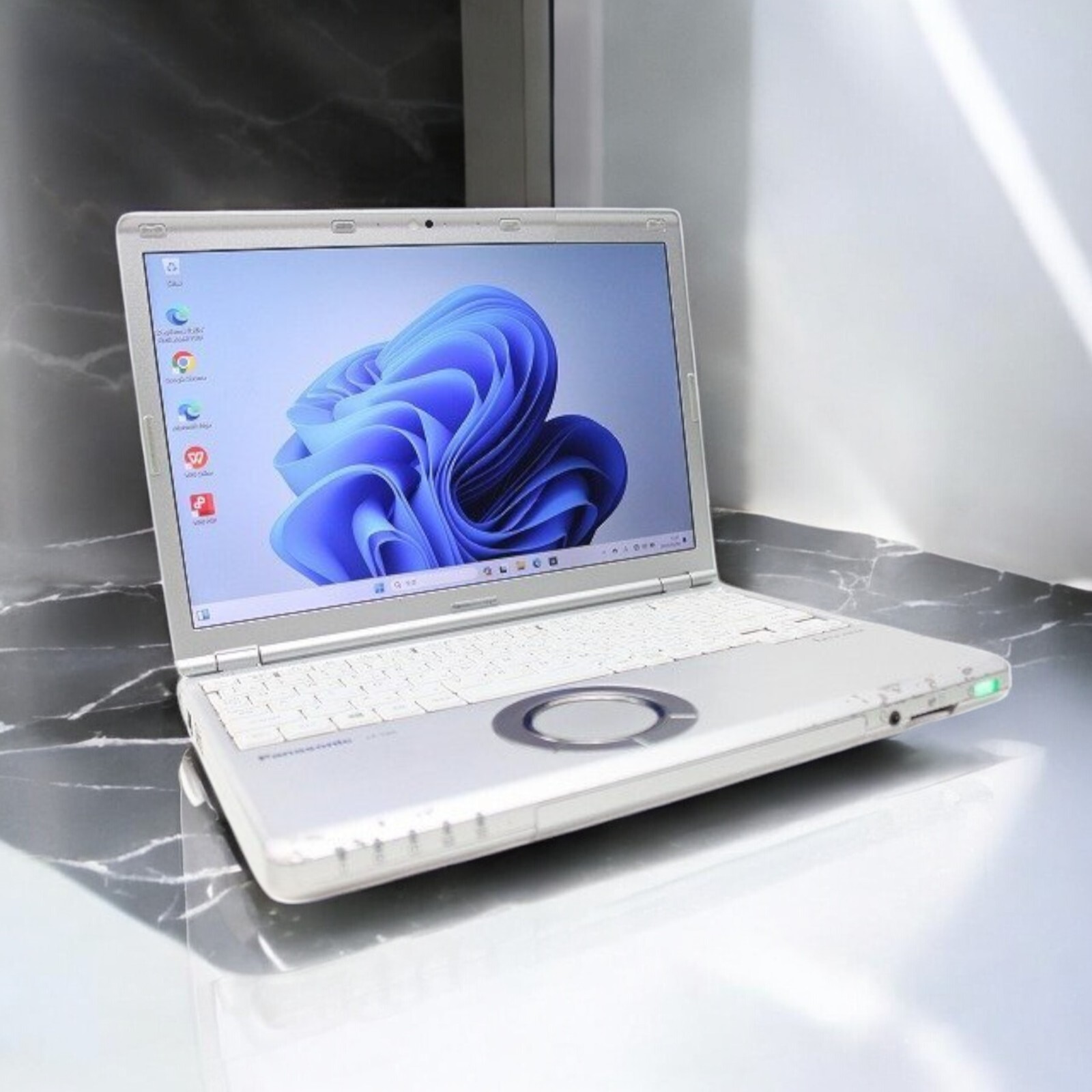 Let'sNote CF-SZ6 Corei5(7300U) Mem8GB 新SSD512 DVDマルチ Web