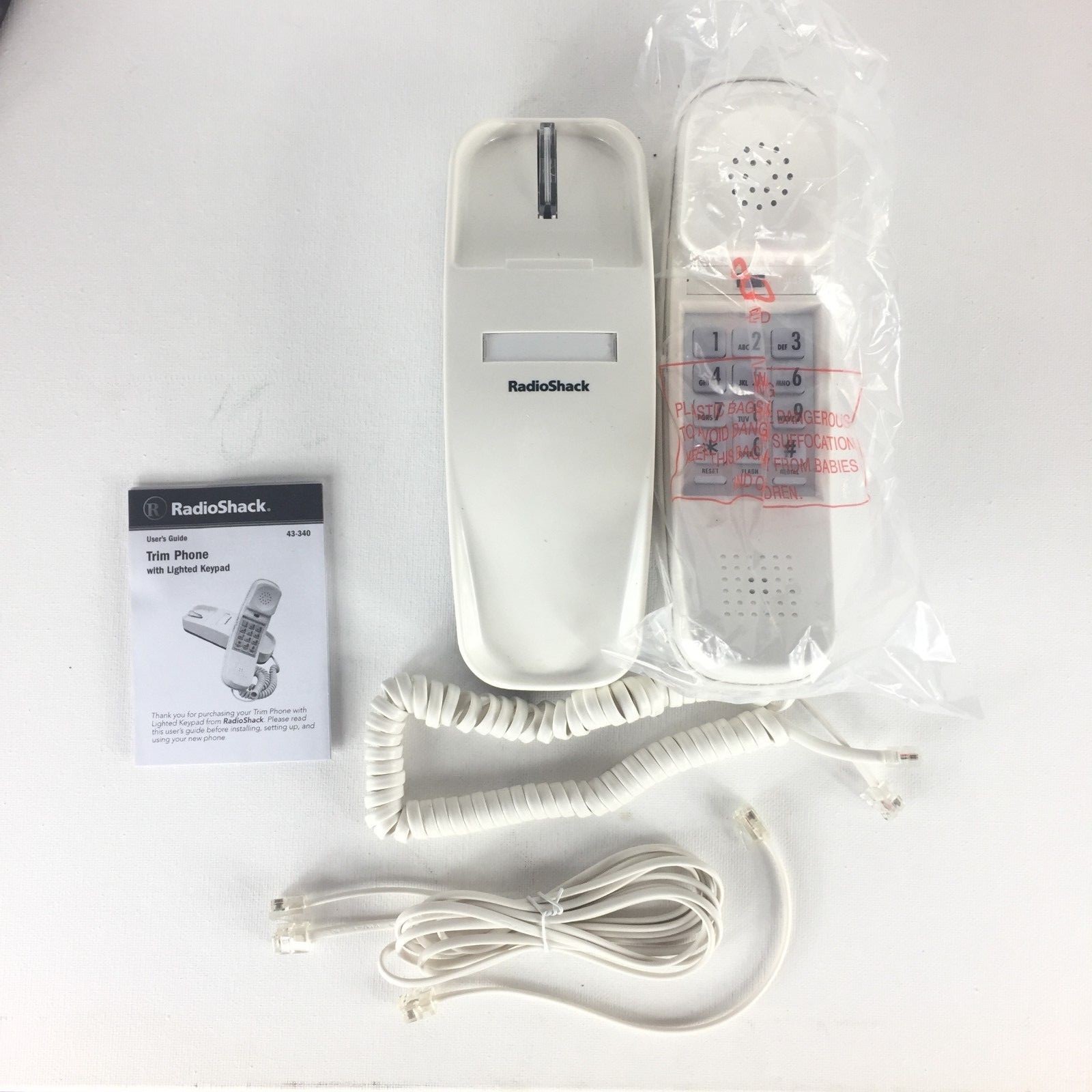 Radio Shack Trim Phone Classic White Corded Technology Plus 4300340 EUC