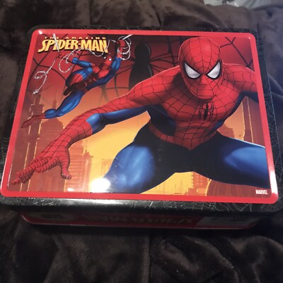 Marvel The Amazing Spider-Man 3-D Tin Box Lunchbox. Super Clean!  Perfect!