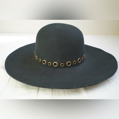 Melrose and Market wool black hat