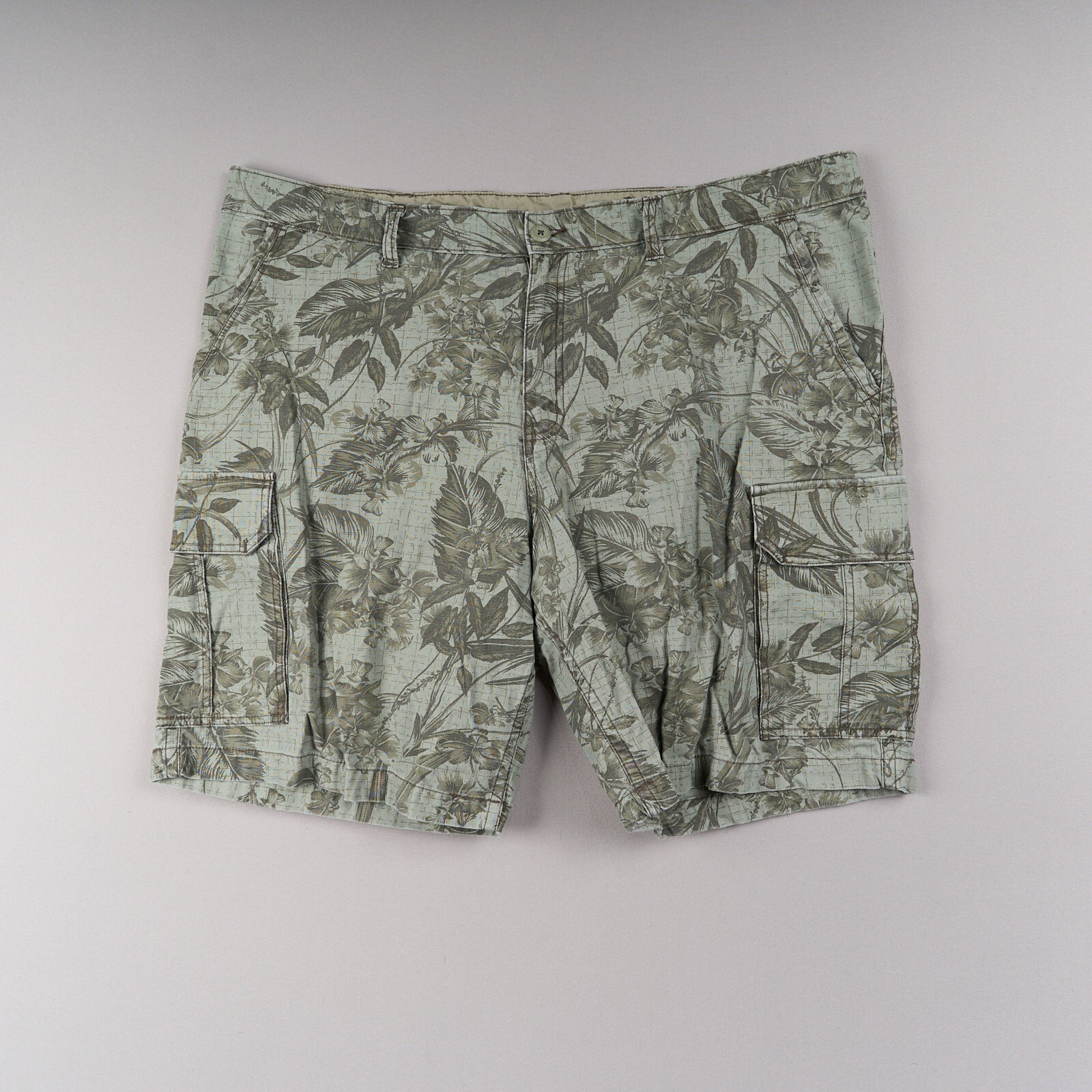 Faded Glory Mens 46 Green Floral Camo Cargo Shorts 9