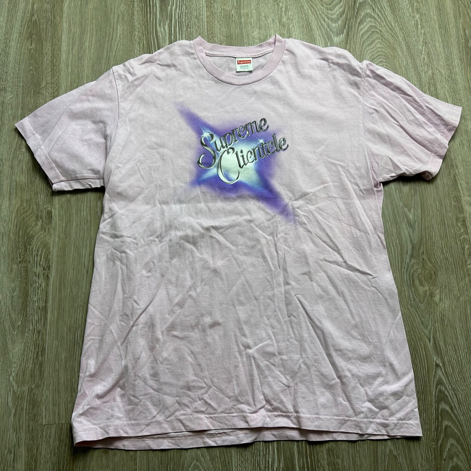

Supreme FW20 Ghostface Killah Supreme Clientele светло-розовый фиолетовый футболка мужская
