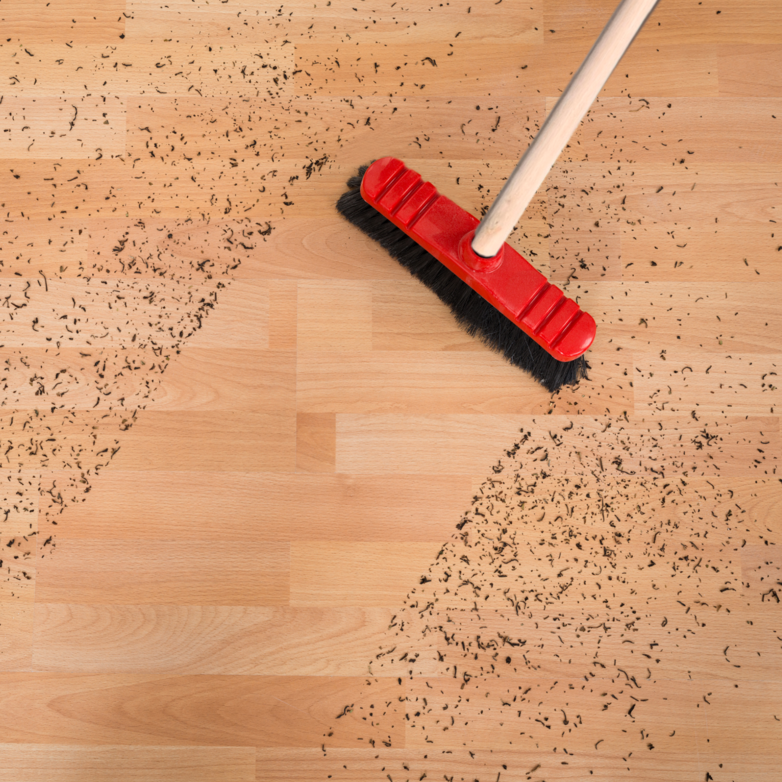 Long Wooden Broom Handle Mop Snow Shovel 4Ft 120cm Outdoor Yard Replacement