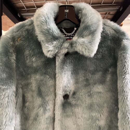 SUPREME x HYSTERIC GLAMOUR FAUX FUR COAT Sz M Medium FW17 SUPREME x HYSTERIC GLAMOUR FAUX FUR COAT Sz M Medium FW17