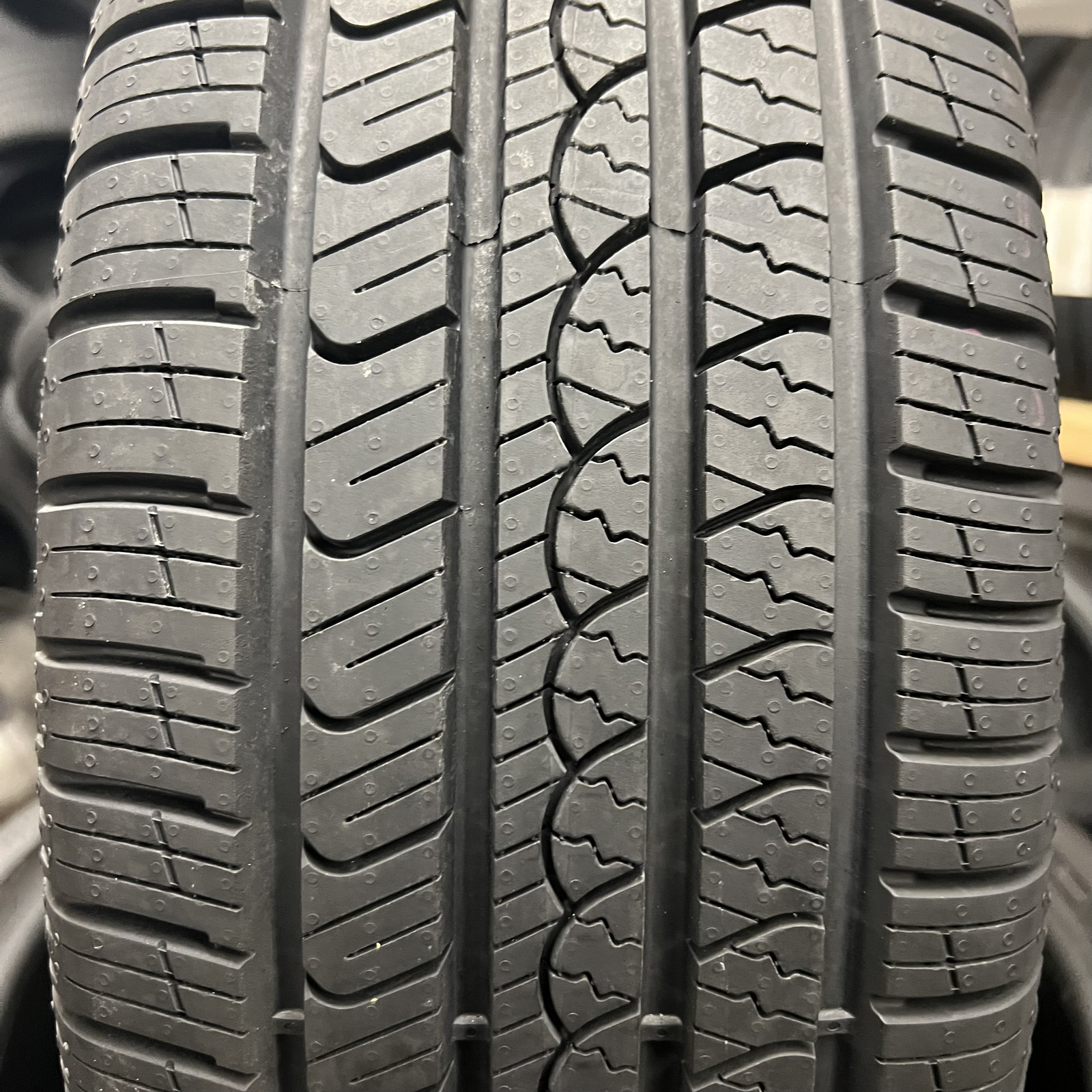1 Tire NEW Pirelli Scorpion All Season Plus 3 225/65R17 225/65/17 102H New