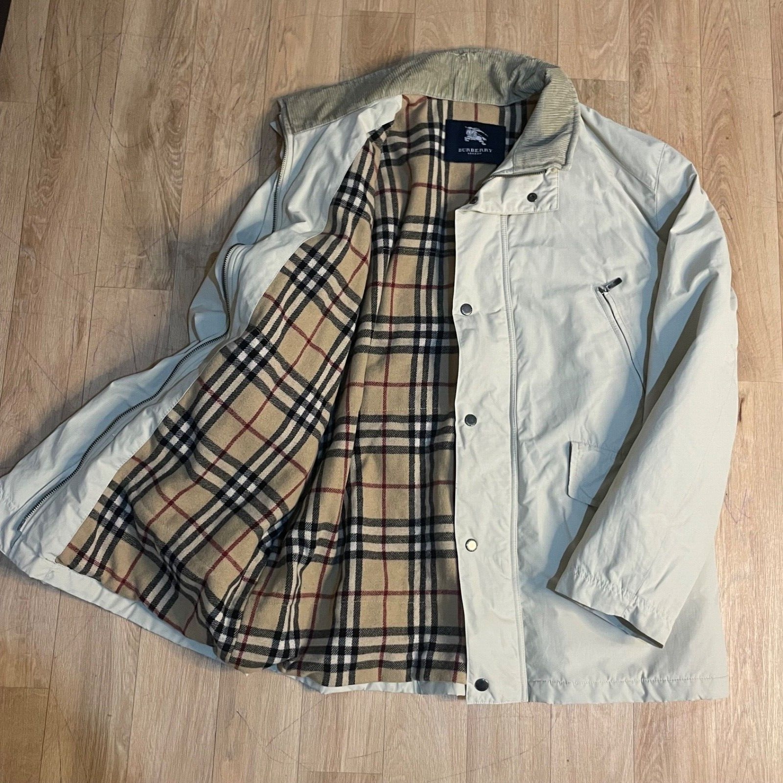 I_am　corduroy collar check coat I am a corduroy collar check coat.