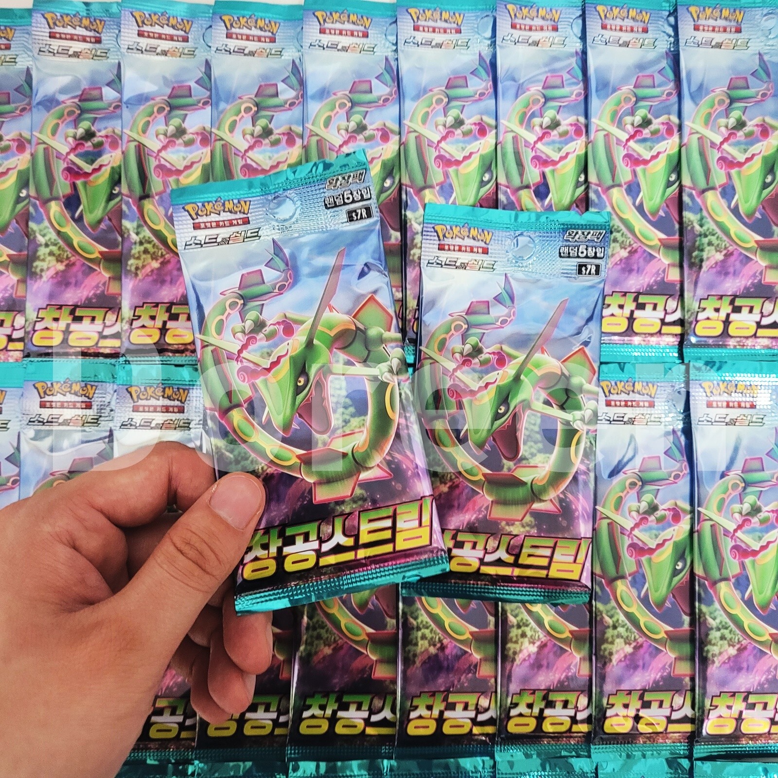 16 Packs Pokemon Card Evolving Skies Booster TCG Sealed