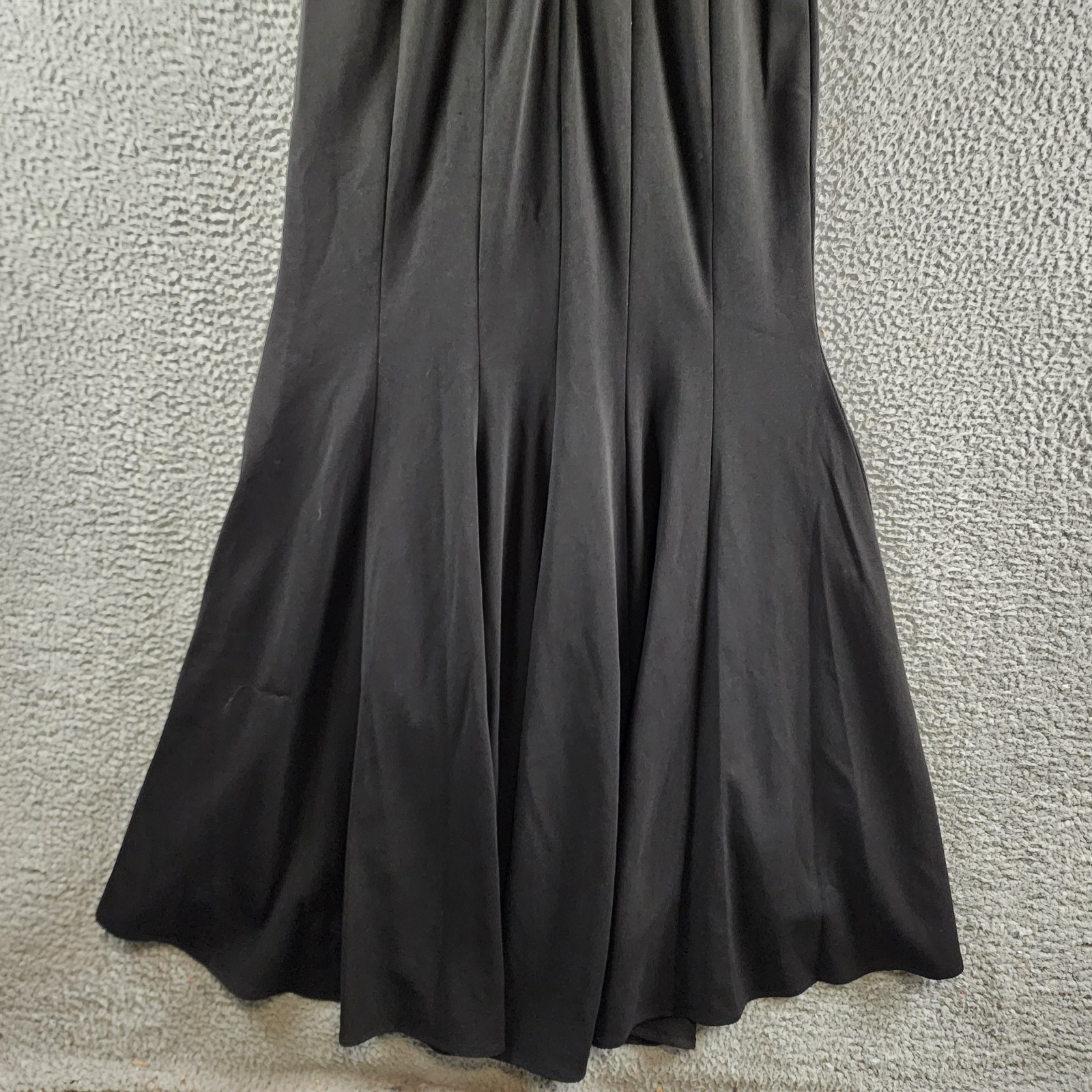 AQUA Embellished Neck Cutout Scuba Gown Women's 12 Black Scoop Neck Back Zip - Picture 13 of 14