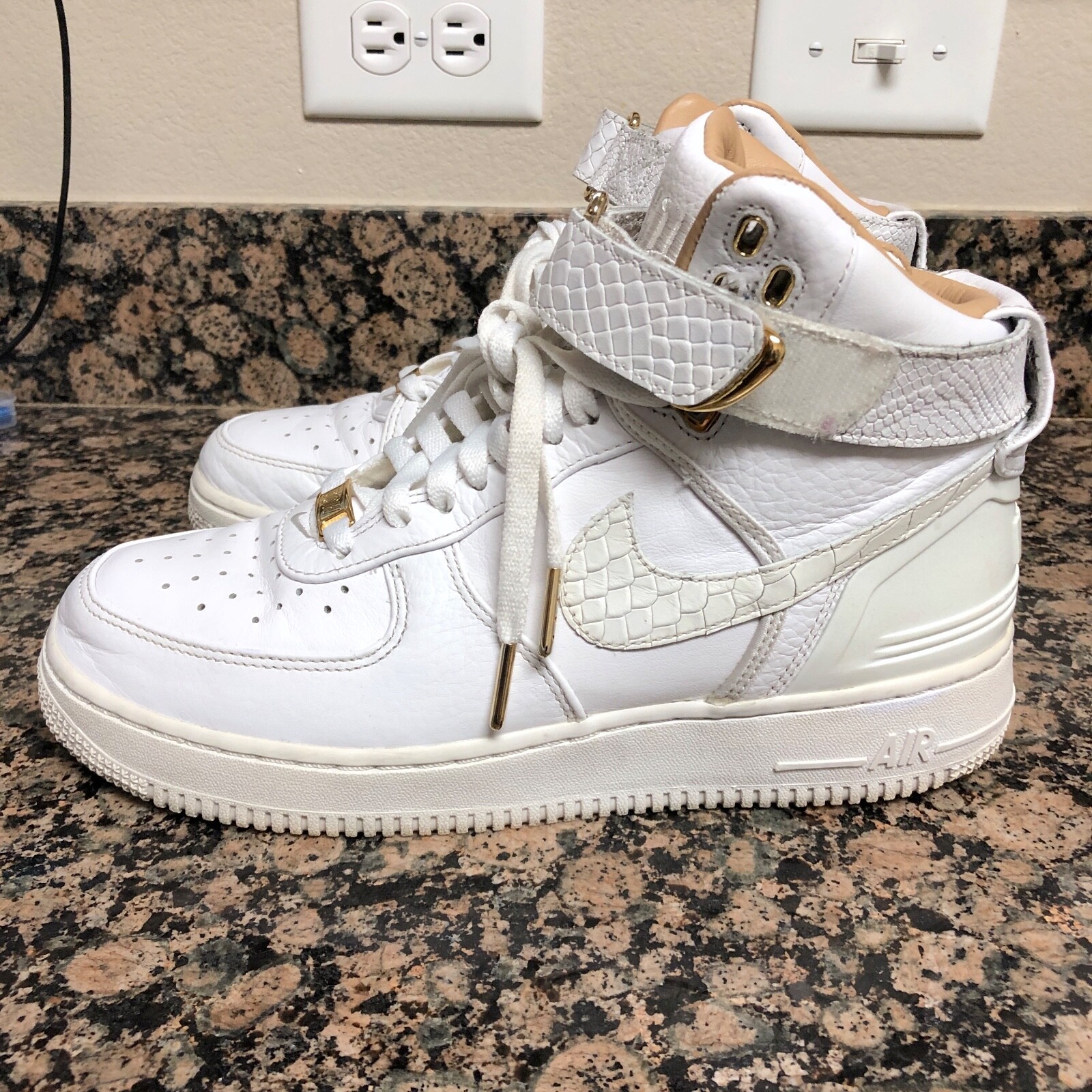 Mens Size 8 - Nike Air Force One 1 Hi Top High x Just Don