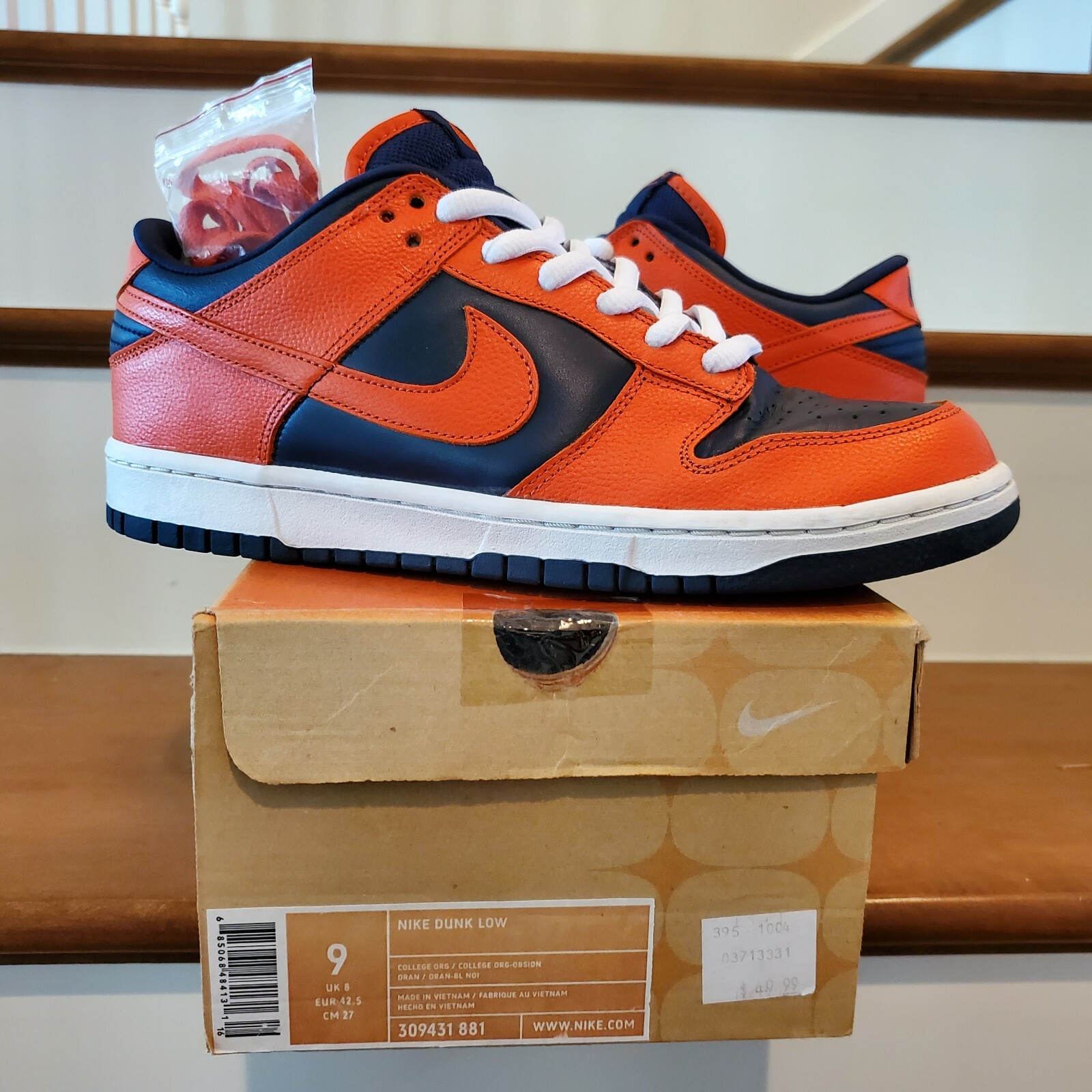4番目リンク: 1足1999円 Nike Dunk 1/6 スニーカーフィギュア