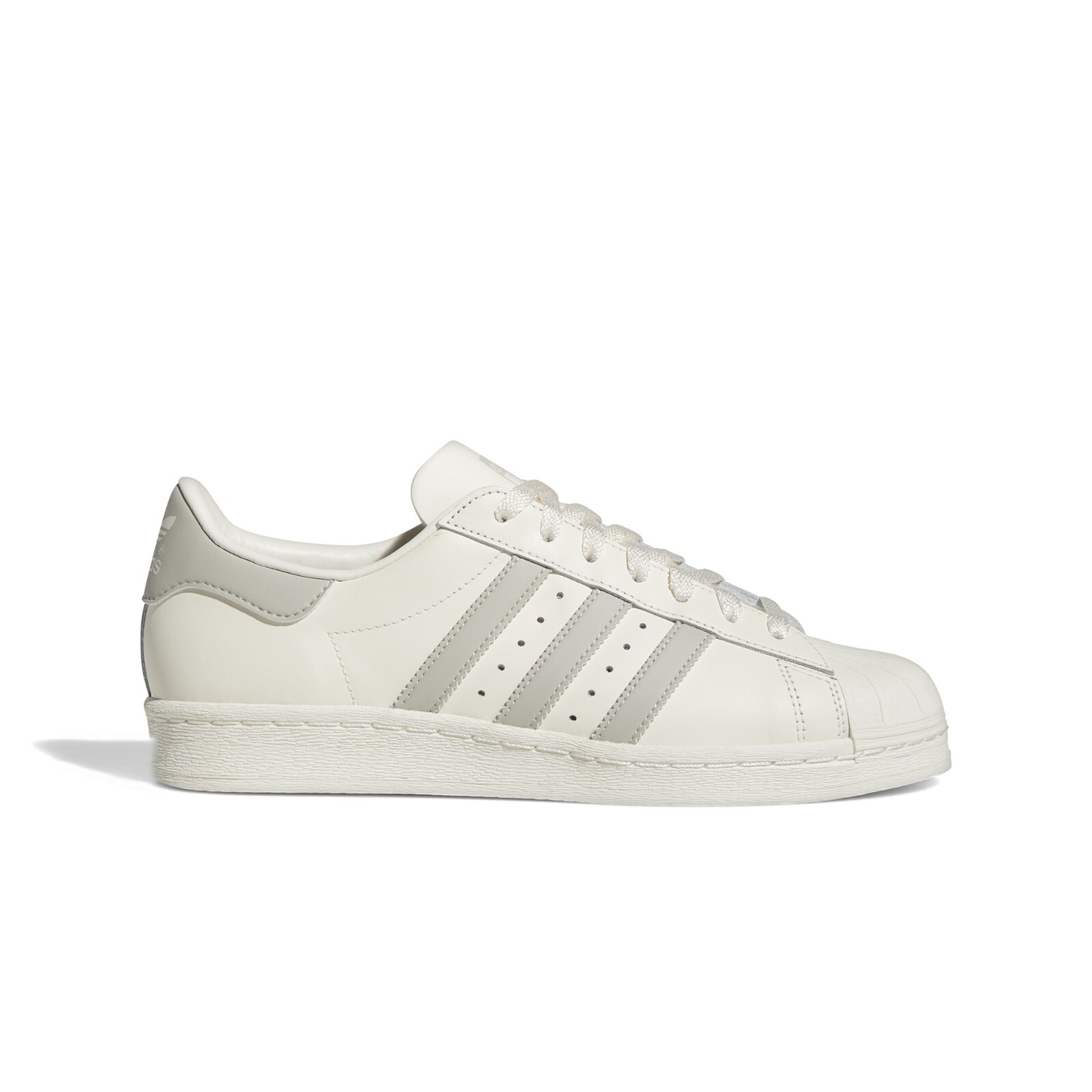 Adidas Originals Superstar 82 Men Shoes (Cloud White/Metal Adidas Originals Superstar 82 Men Shoes (Cloud White/Metal