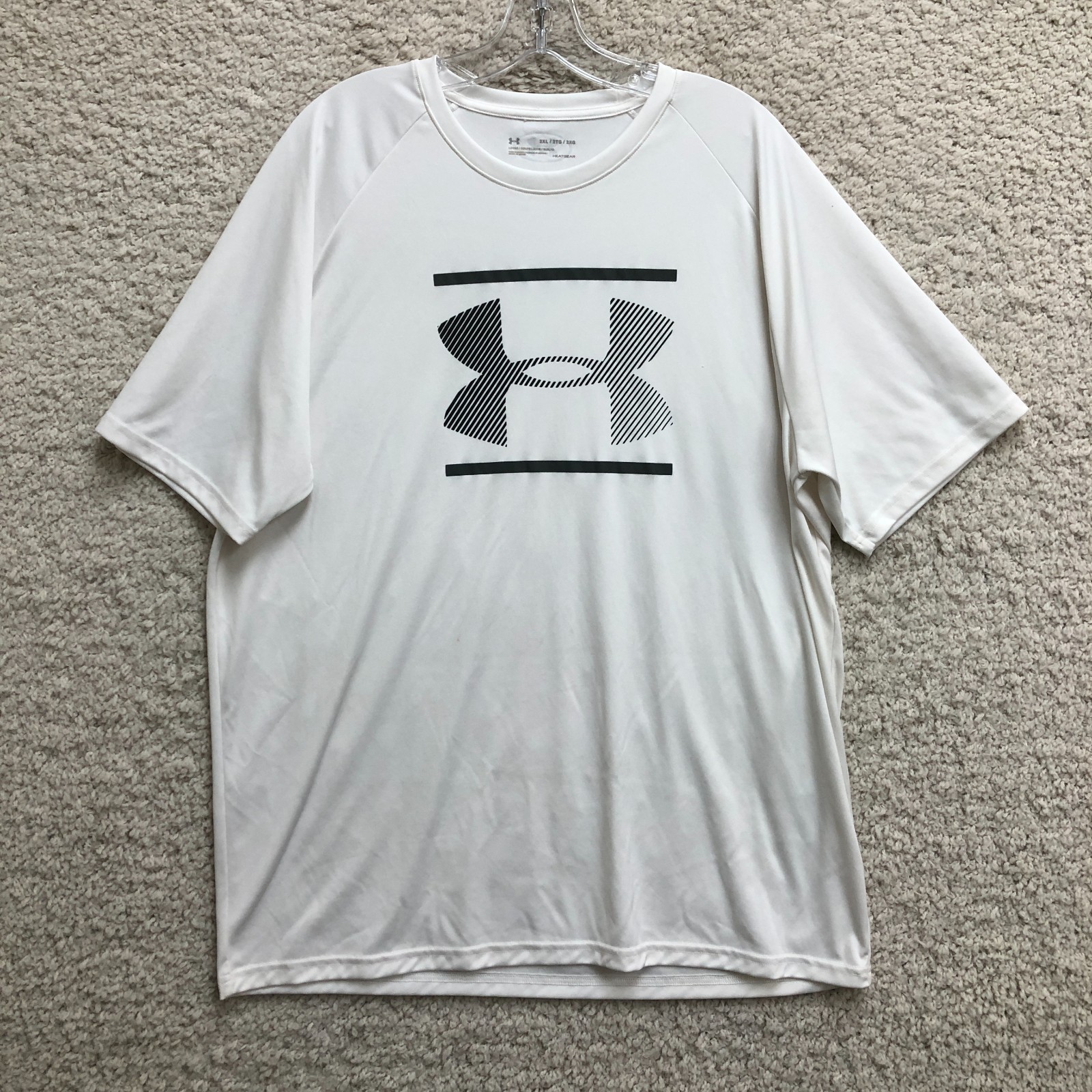 Under Armour Shirt 2XL Adult White Loose Heatgear Pullover Graphic Tee Womens