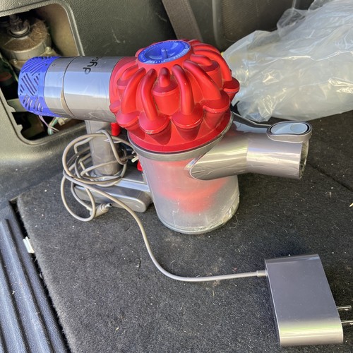 dyson V6 AnimalPro SV08 メンテナンス済み dyson V6 AnimalPro SV08 メンテナンス済み - メルカリ
