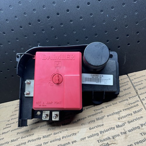 MIDさま専用　a018 a020 Amazon.com: Genuine Nissan Parts - Switch Assy-Front Seat,Lh