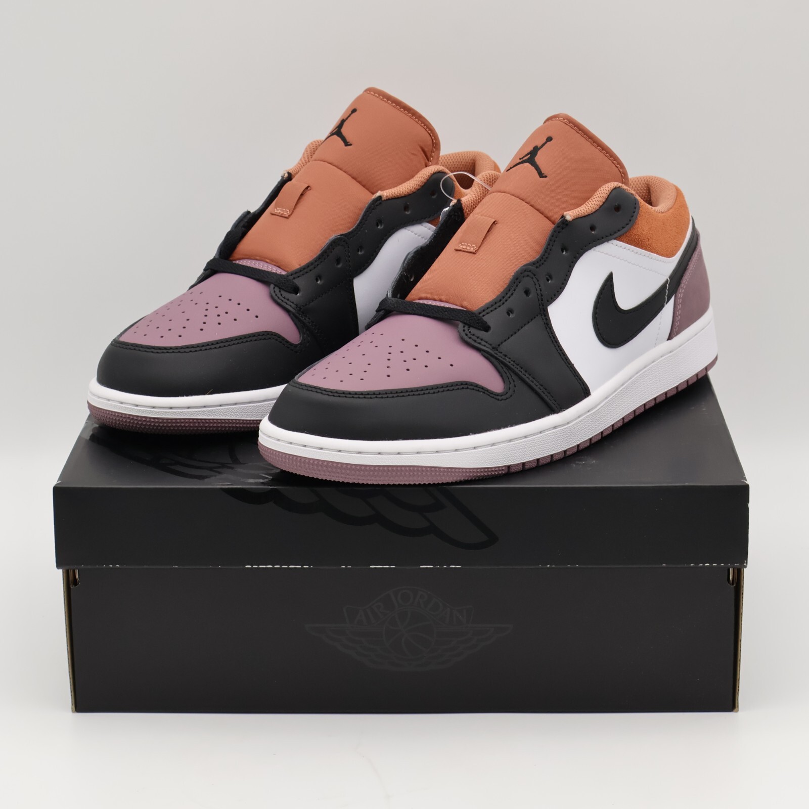 FB9907-102 Nike Air Jordan 1 Low SE White Sky J Orange Sky J FB9907-102 Nike Air Jordan 1 Low SE White Sky J Orange Sky J