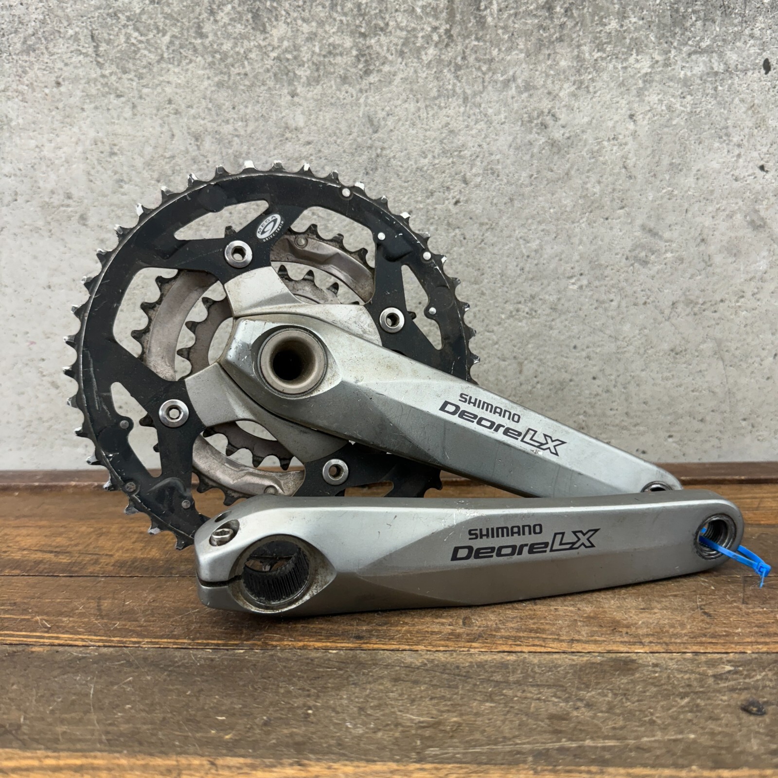 Vintage Shimano Deore LX FC-M580 M581 Crank Set 175 mm 104 Vintage Shimano Deore LX FC-M580 M581 Crank Set 175 mm 104