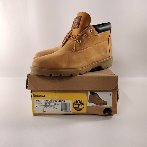 Timberland WP Chukka Wheat 10922 Boots W/ Box Juniors Size 7