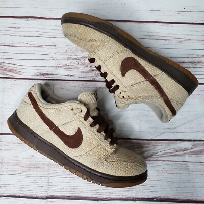 nike dunk brown