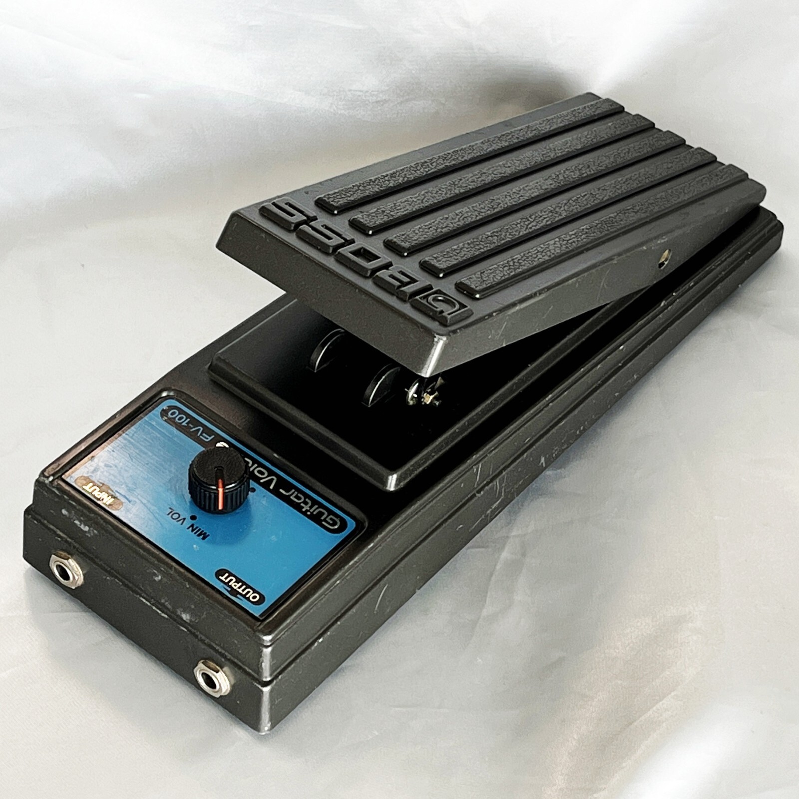 Boss VF-100 ボリュームペダル ヴィンテージ　日本製　箱付き BOSS（ボス）/FV-100 ボリュームペダル