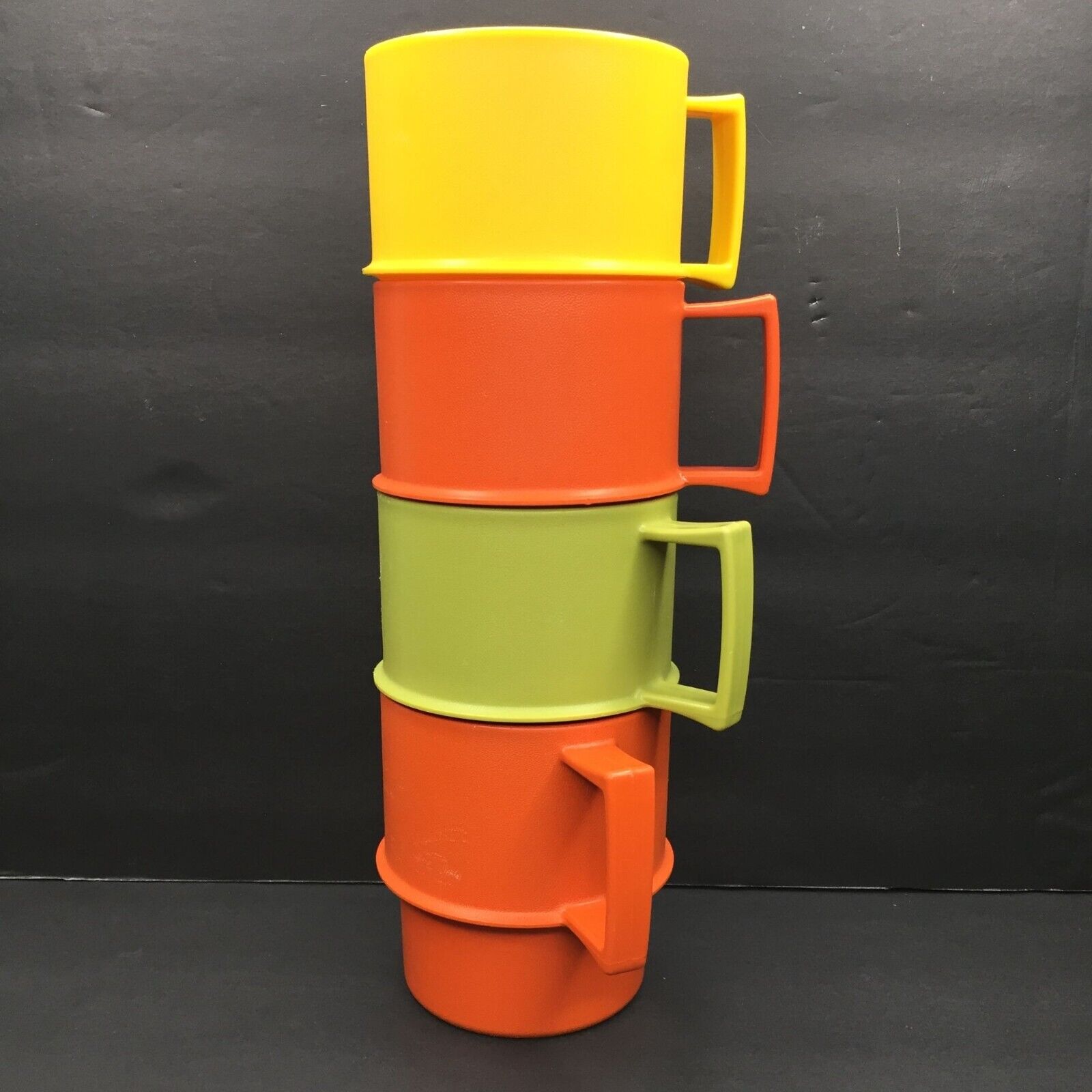 Vintage Set 4 1970s Tupperware Stacking Camp Mugs Cups 1312