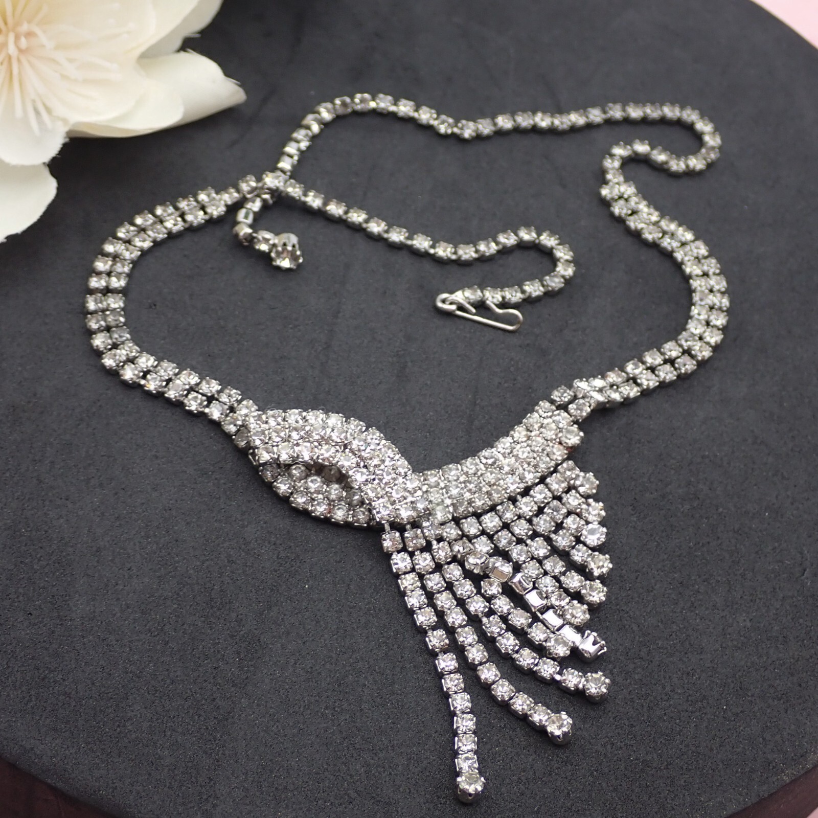 ネックレス・ペンダント VINTAGE HOLLYWOOD Crystal Clip Necklace BMR674 Vtg Clear Rhinestone Wave Graduated Dangle Fringe 16