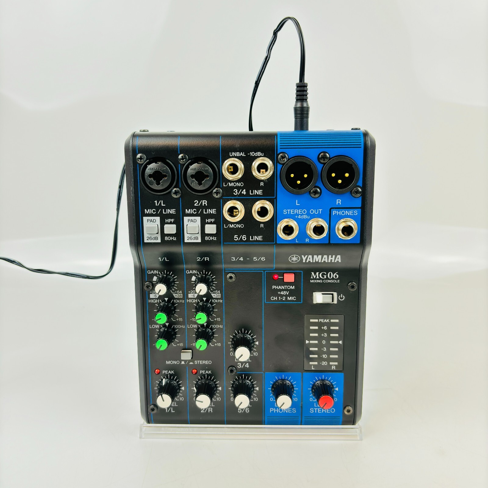 Yamaha MG06 6-Channel Mixing Console 6-Input Live Recording