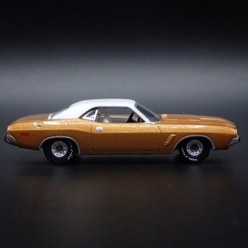 1974 74 DODGE CHALLENGER RALLYE 1/64 SCALE COLLECTIBLE DIORAMA DIECAST MODEL CAR 1974 74 DODGE CHALLENGER RALLYE 1/64 SCALE COLLECTIBLE DIORAMA DIECAST MODEL CAR