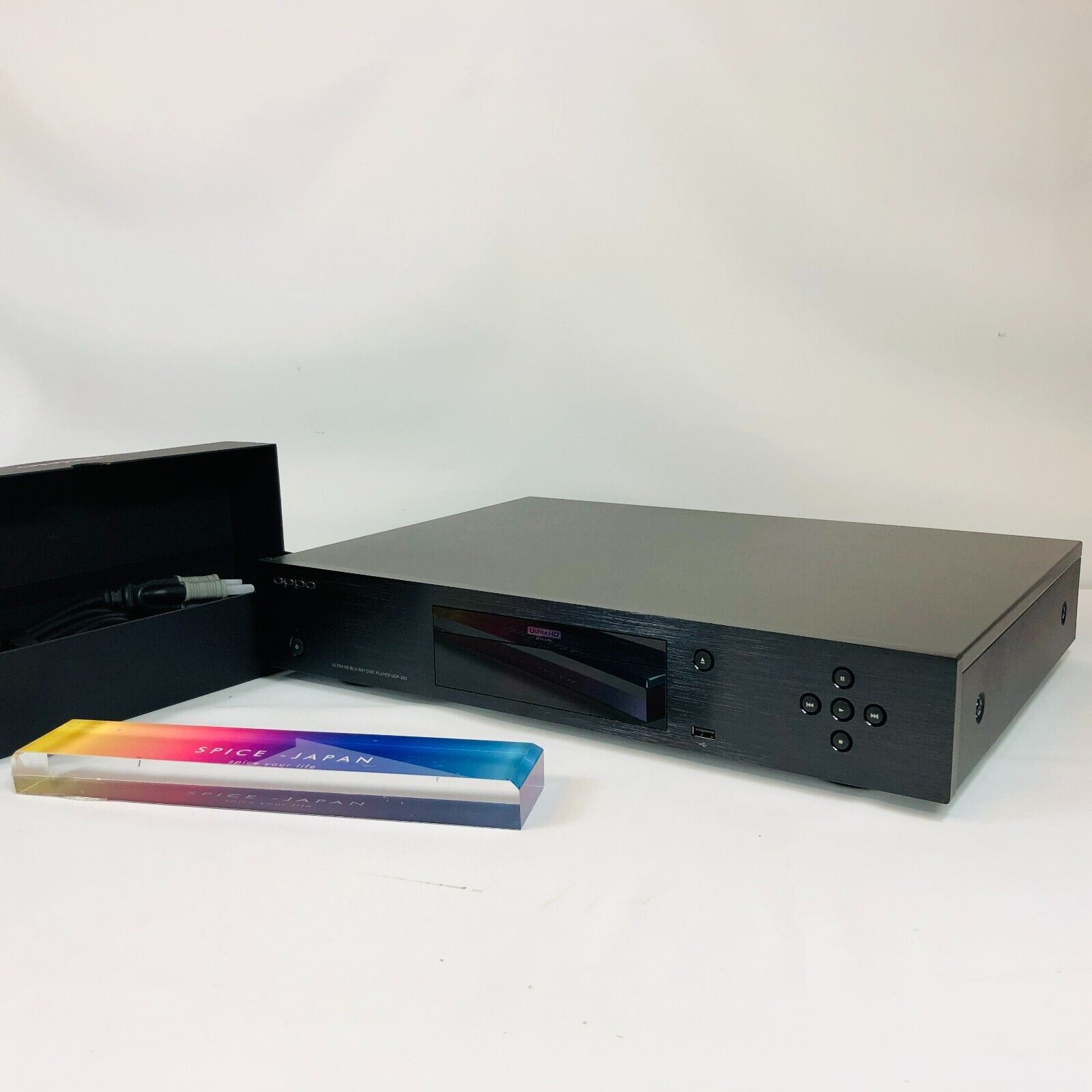 Oppo BDP-105D JP Multi Format Disc Blu Ray Player w/ Remote Oppo BDP-105D JP Multi Format Disc Blu Ray Player w/ Remote