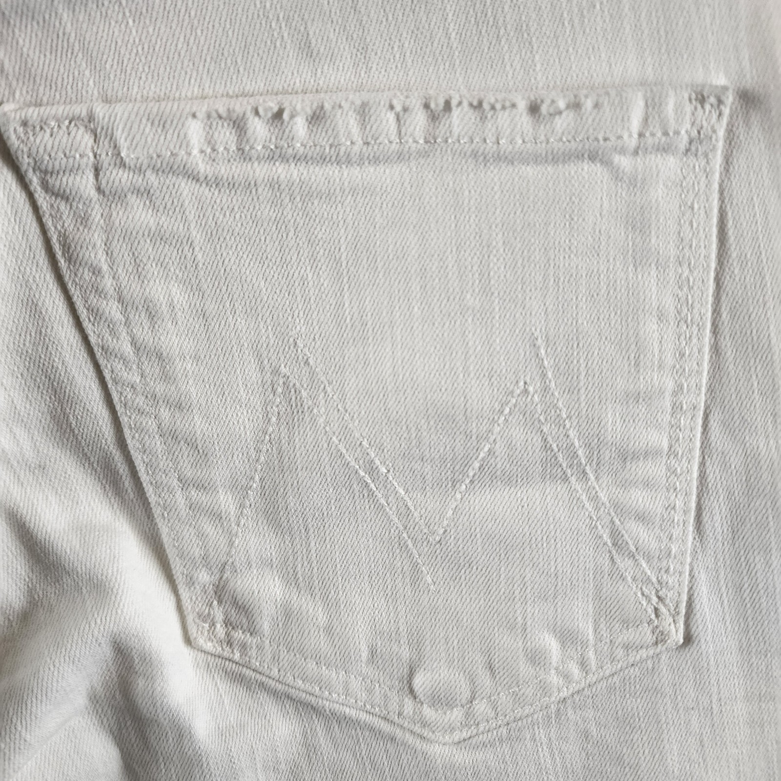 MOTHER The Smarty Pants Skimp High Rise Jeans Women's 26 Totally Innocent Solid - Picture 17 of 17