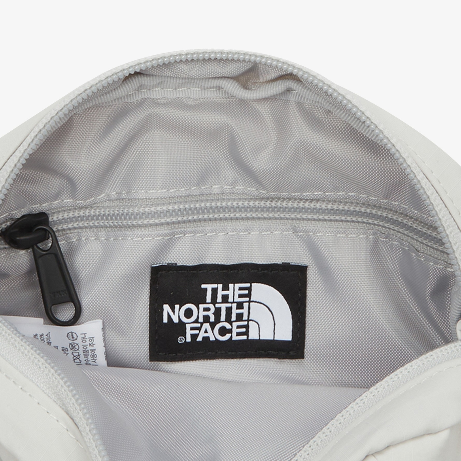 New THE NORTH FACE TRAVEL CROSS BAG SMALL WHITE SAND