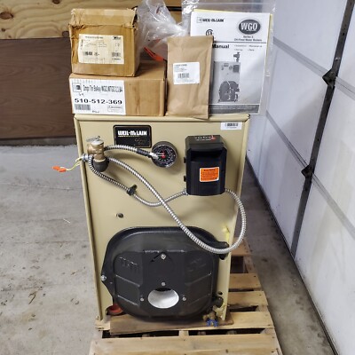 Weil McLain 386-700-828 WGO-3 100,000 BTU Oil Fired Boiler ''DENTED''