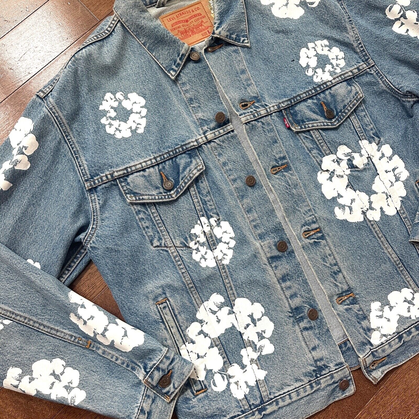 DENIM TEARS X Levis Type 2 Wreath Blue Jean Jacket Light DENIM TEARS X Levis Type 2 Wreath Blue Jean Jacket Light