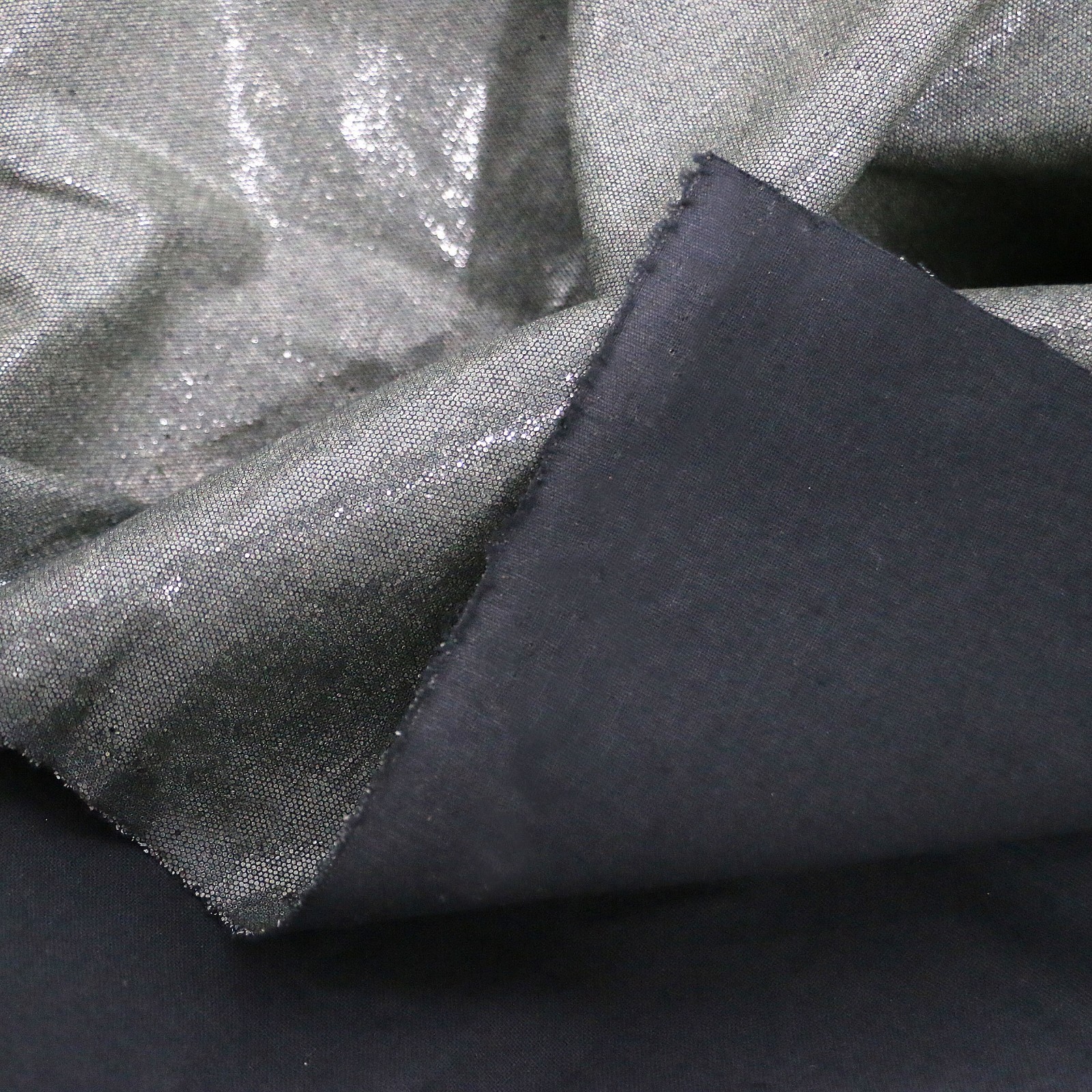 Fusible interfacing/interlining in 100 cotton heavyweight woven fabric