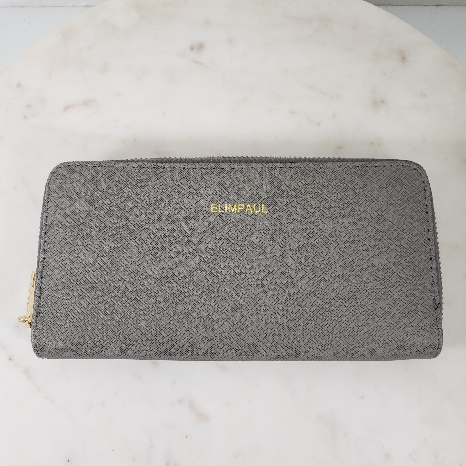 【NA half wallet / gray】 Modern & Functional Leather Zip Wallet in Black Color – OCULT