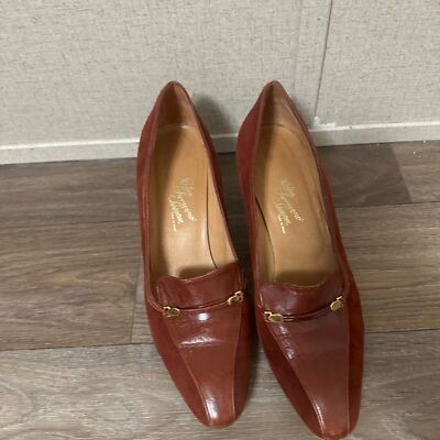 Rodina  ferragamo sahiavore brown leather heels sz 8M